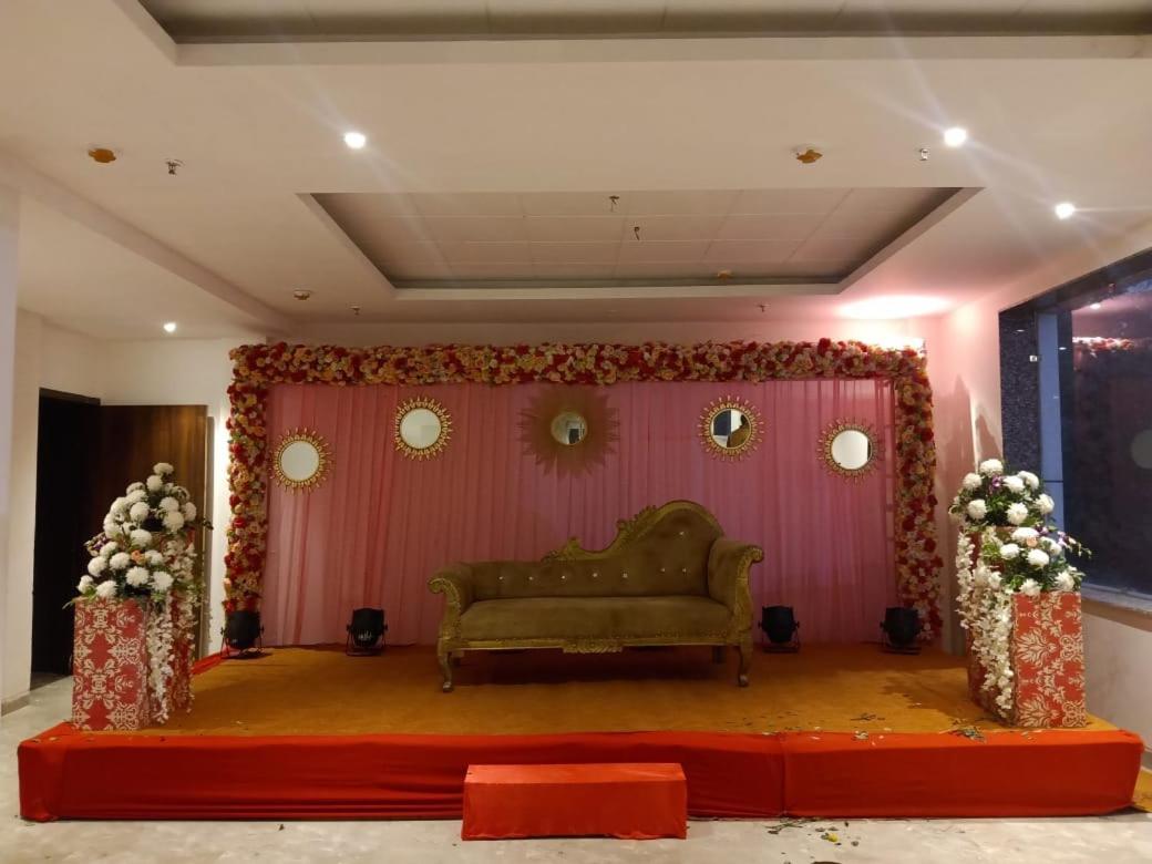 Hotel Sourav Park Inn Agra アーグラ エクステリア 写真