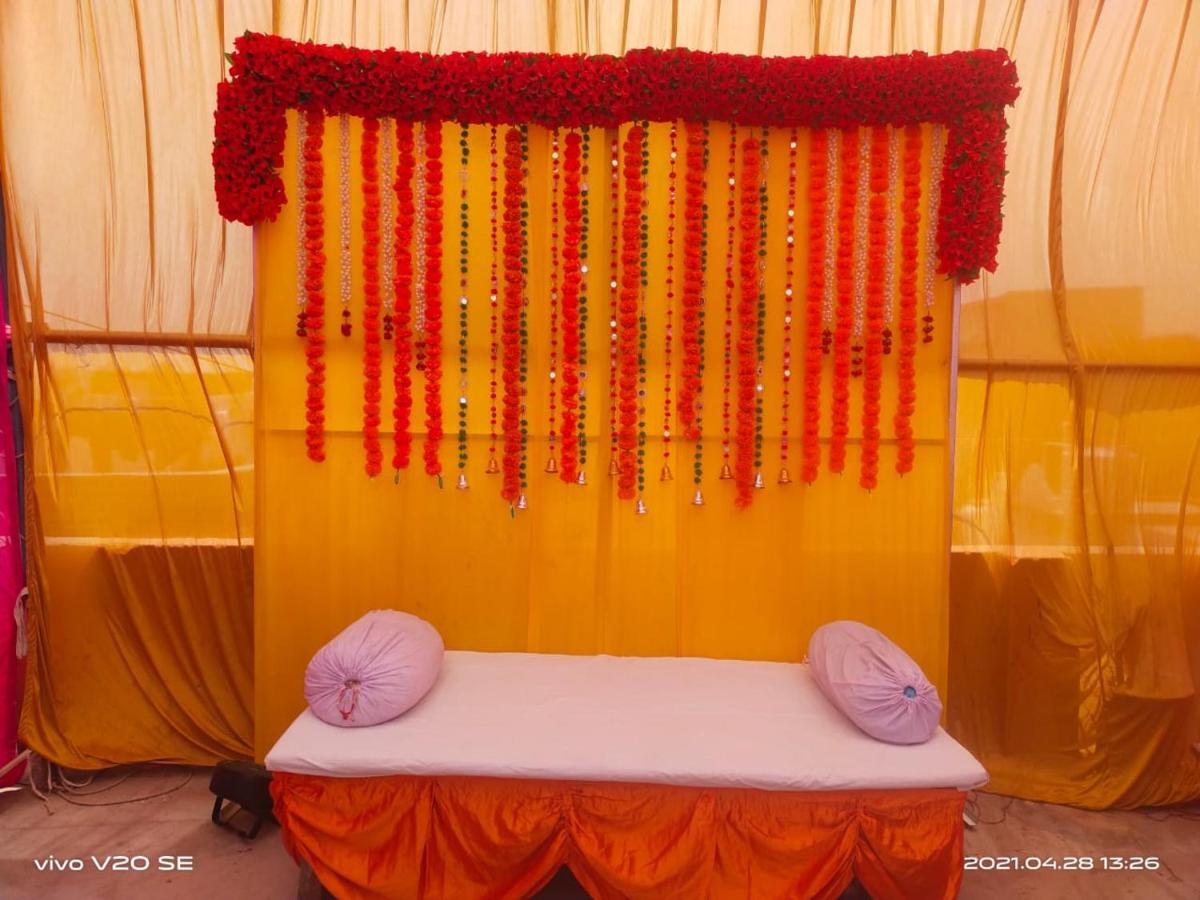 Hotel Sourav Park Inn Agra アーグラ エクステリア 写真